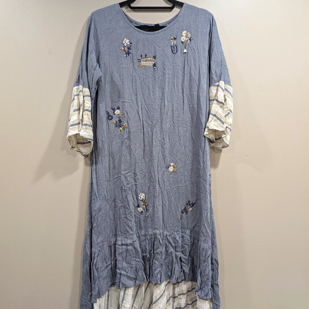 Dress top with embroidery details